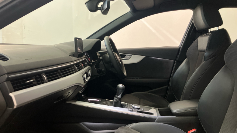 Audi A4 35 TFSI S Line 5dr Petrol Estate